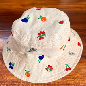 Kids embroidered bucket hat!